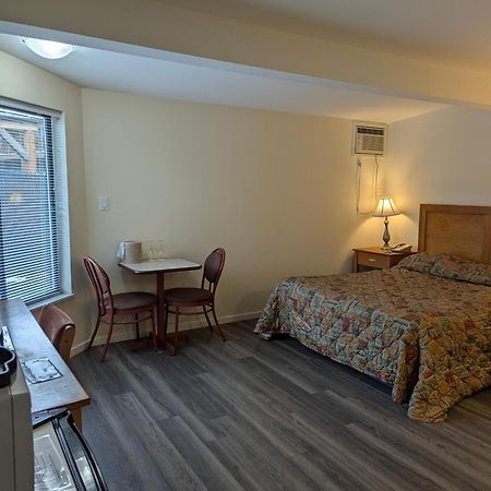 Summerland Motel Kültér fotó